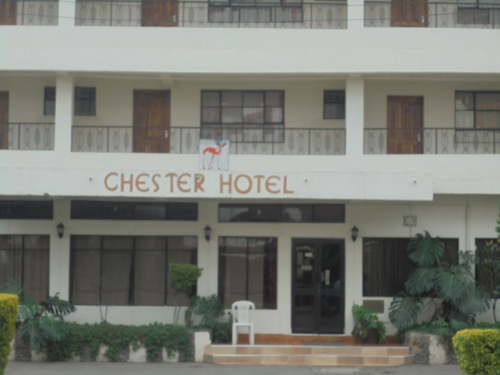Chester Hotel Nakuru Esterno foto