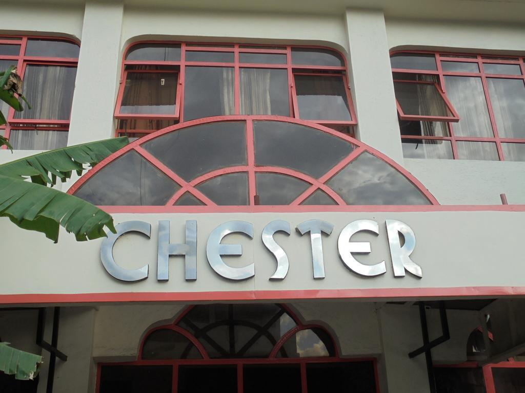 Chester Hotel Nakuru Esterno foto
