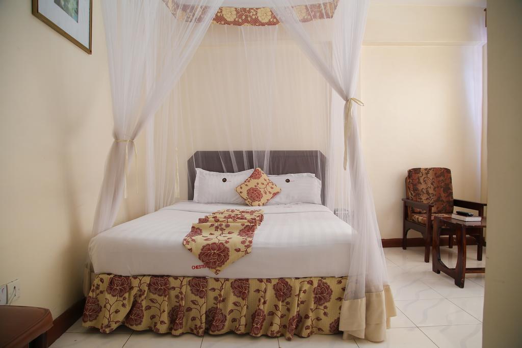 Chester Hotel Nakuru Esterno foto