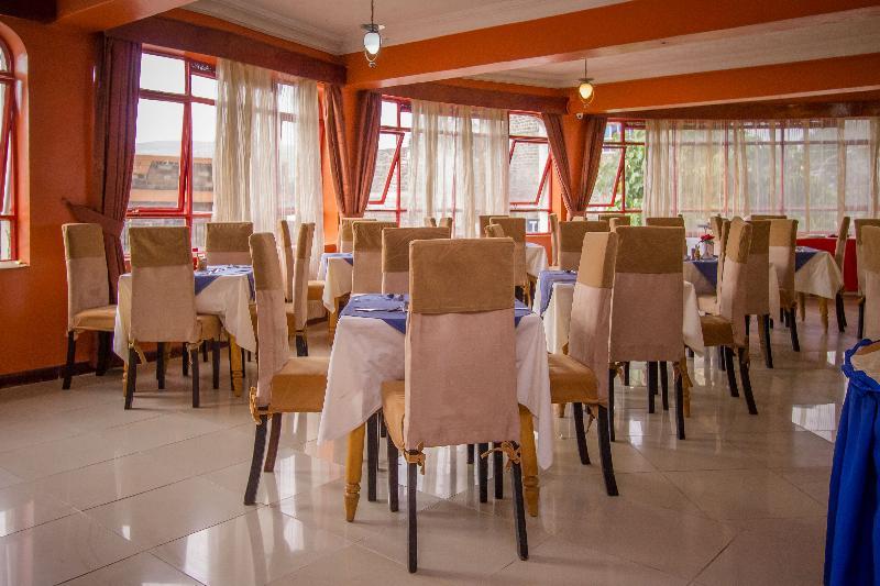 Chester Hotel Nakuru Esterno foto