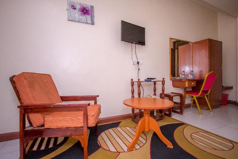 Chester Hotel Nakuru Esterno foto