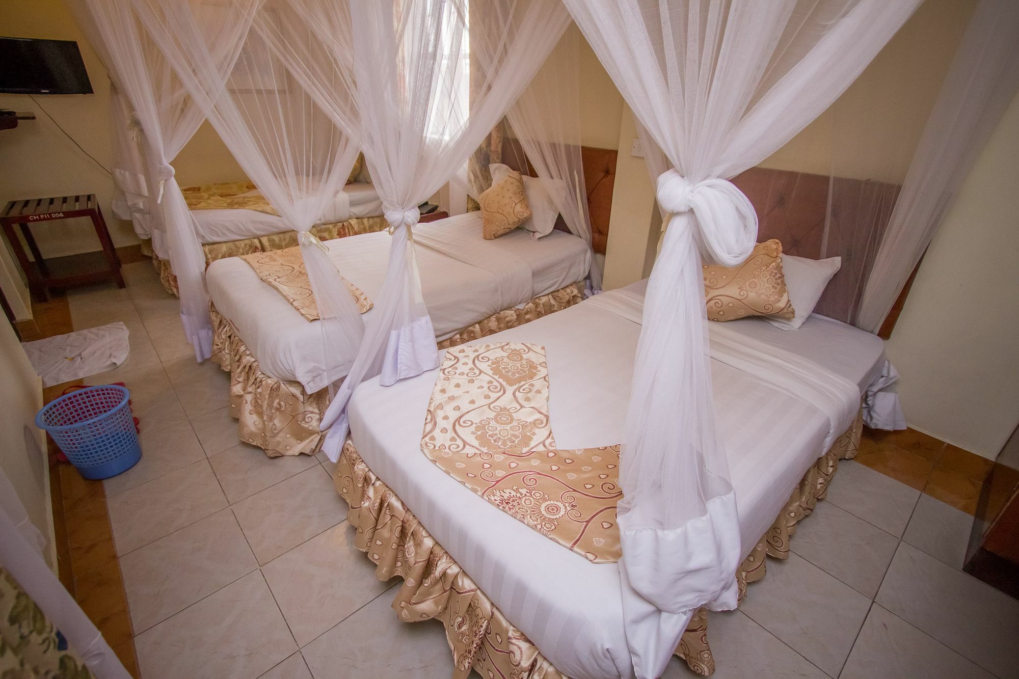 Chester Hotel Nakuru Esterno foto